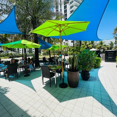 Beautiful Penthouse Condo With Stunning Views Of Both Ocean And City Hollywood Eksteriør billede