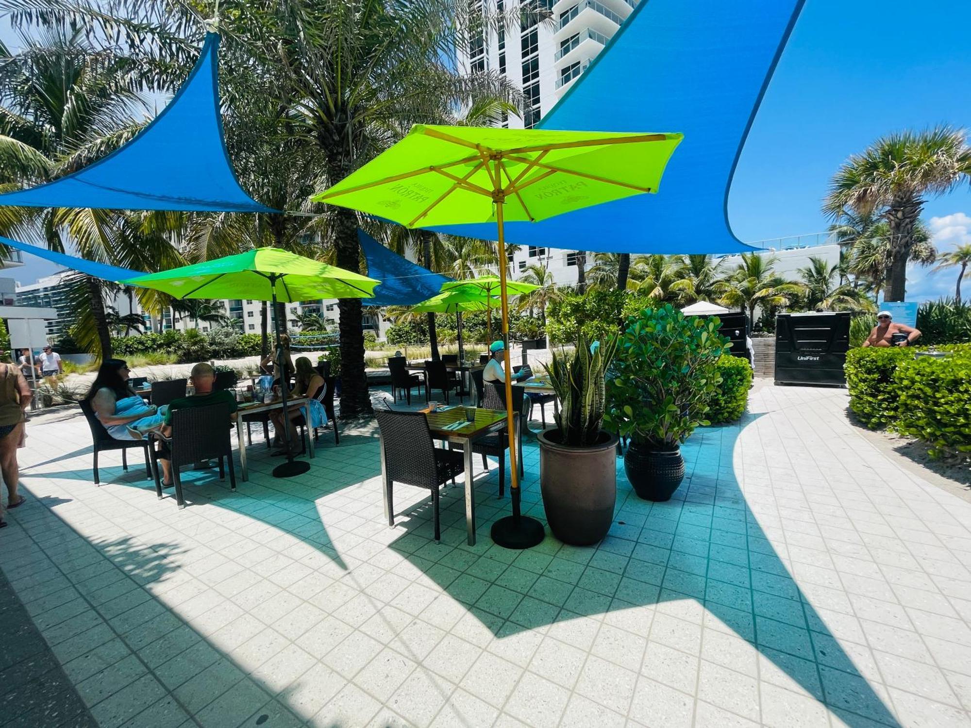 Beautiful Penthouse Condo With Stunning Views Of Both Ocean And City Hollywood Eksteriør billede